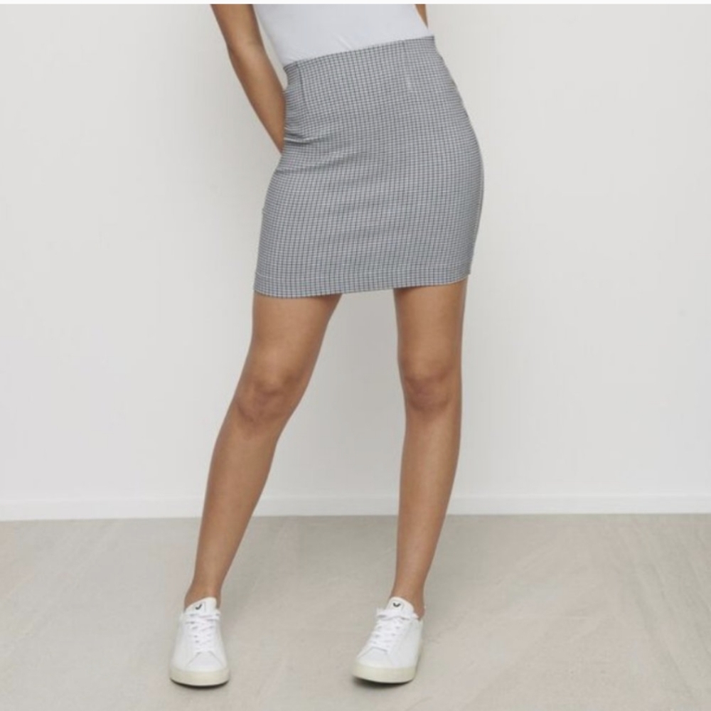 NWT Dynamite Elle Plaid Mini Skirt